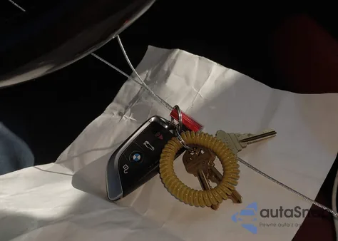 2016 BMW X6 xDrive50I from USA, damaged, VIN 5UXKU6C52G0R33611